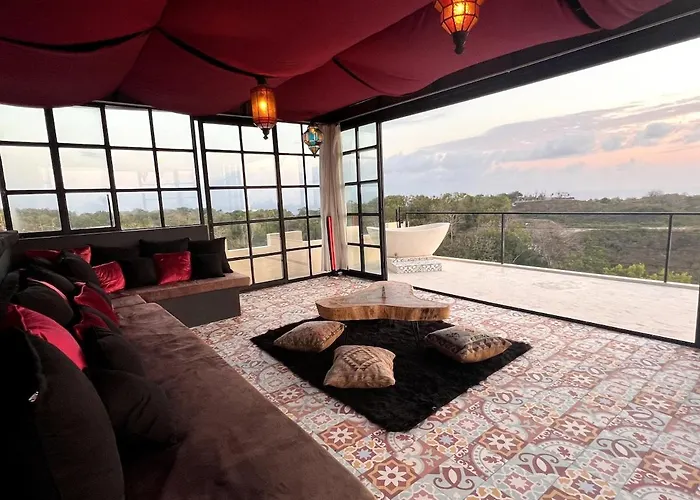 The Castle - Ocean View Luxury Villa *